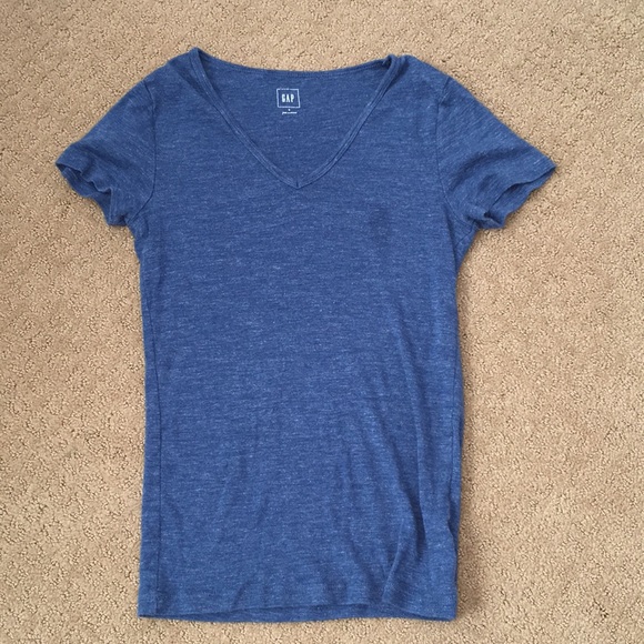GAP Tops Gap Vneck Tshirt M Poshmark